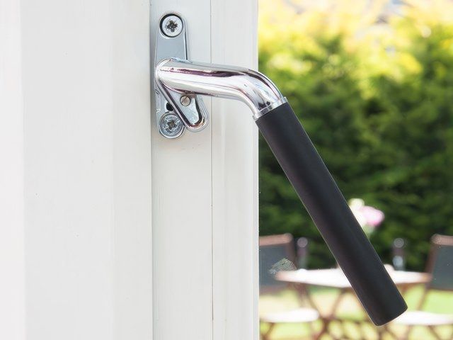 images/window-repairs/slider/window-handle-repair-kireth-ai.jpeg
